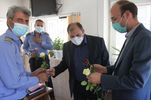 تبریک روز کارمند
